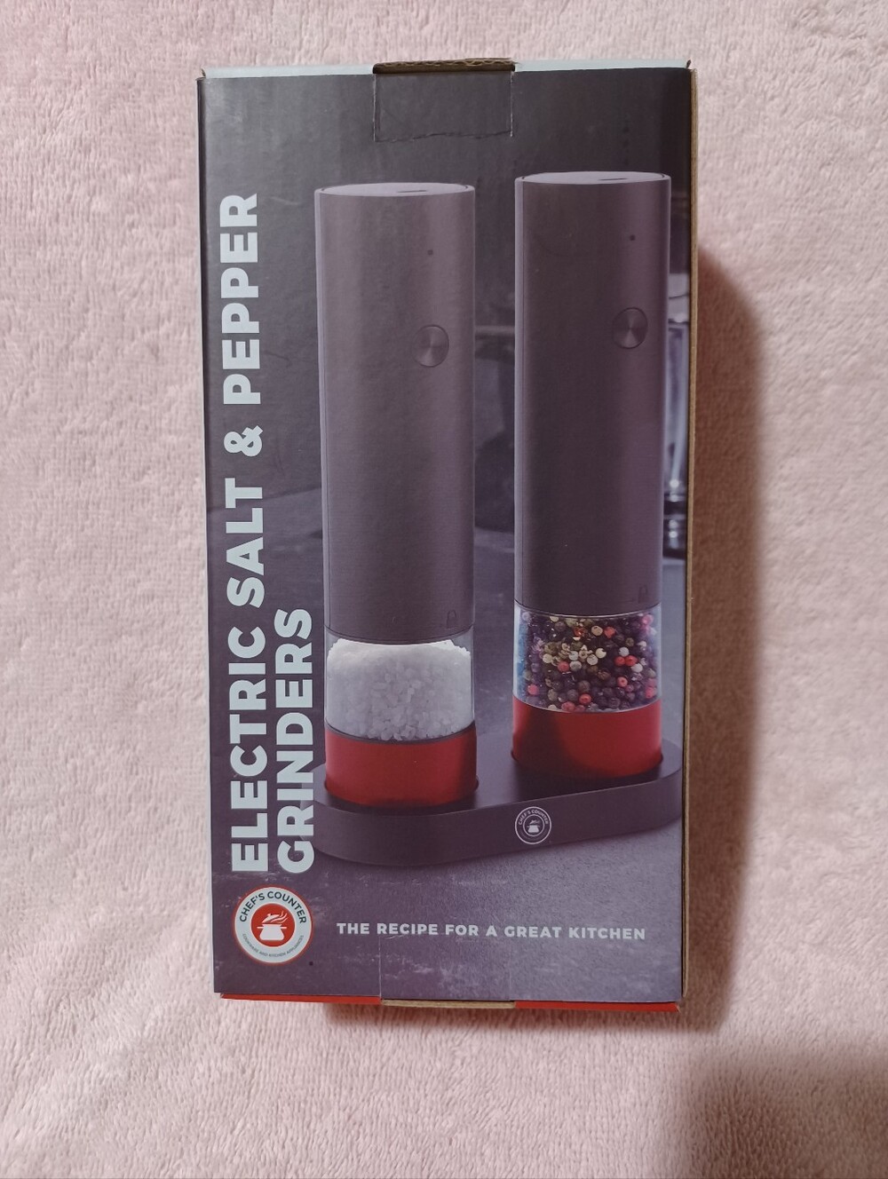 Rechargeable electric salt & pepper grinder